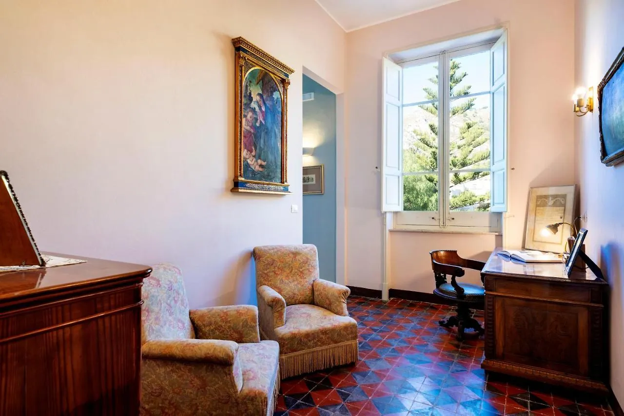Villa Angelina - Charming Rooms & Apartments Trapani Italien