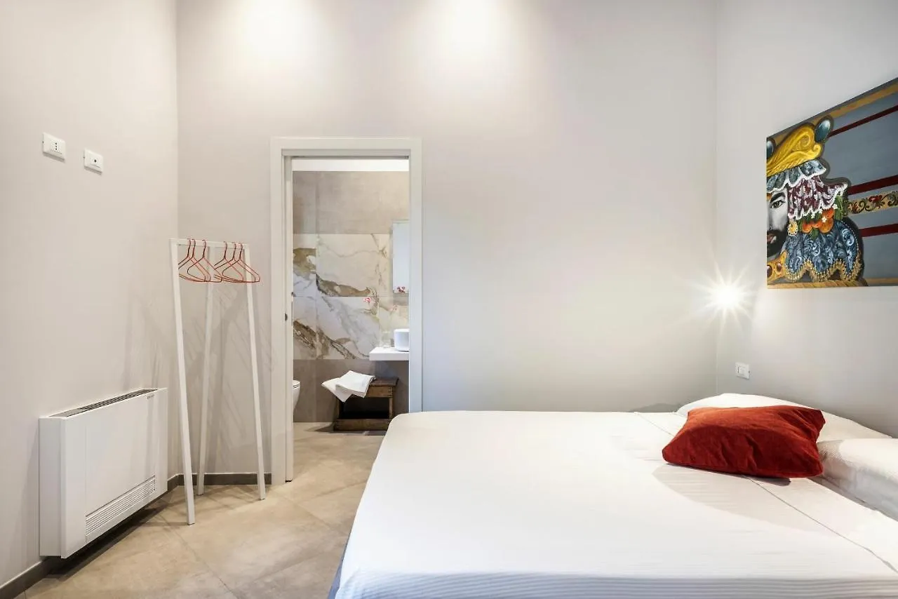 Villa Angelina - Charming Rooms & Apartments Trapani Italia