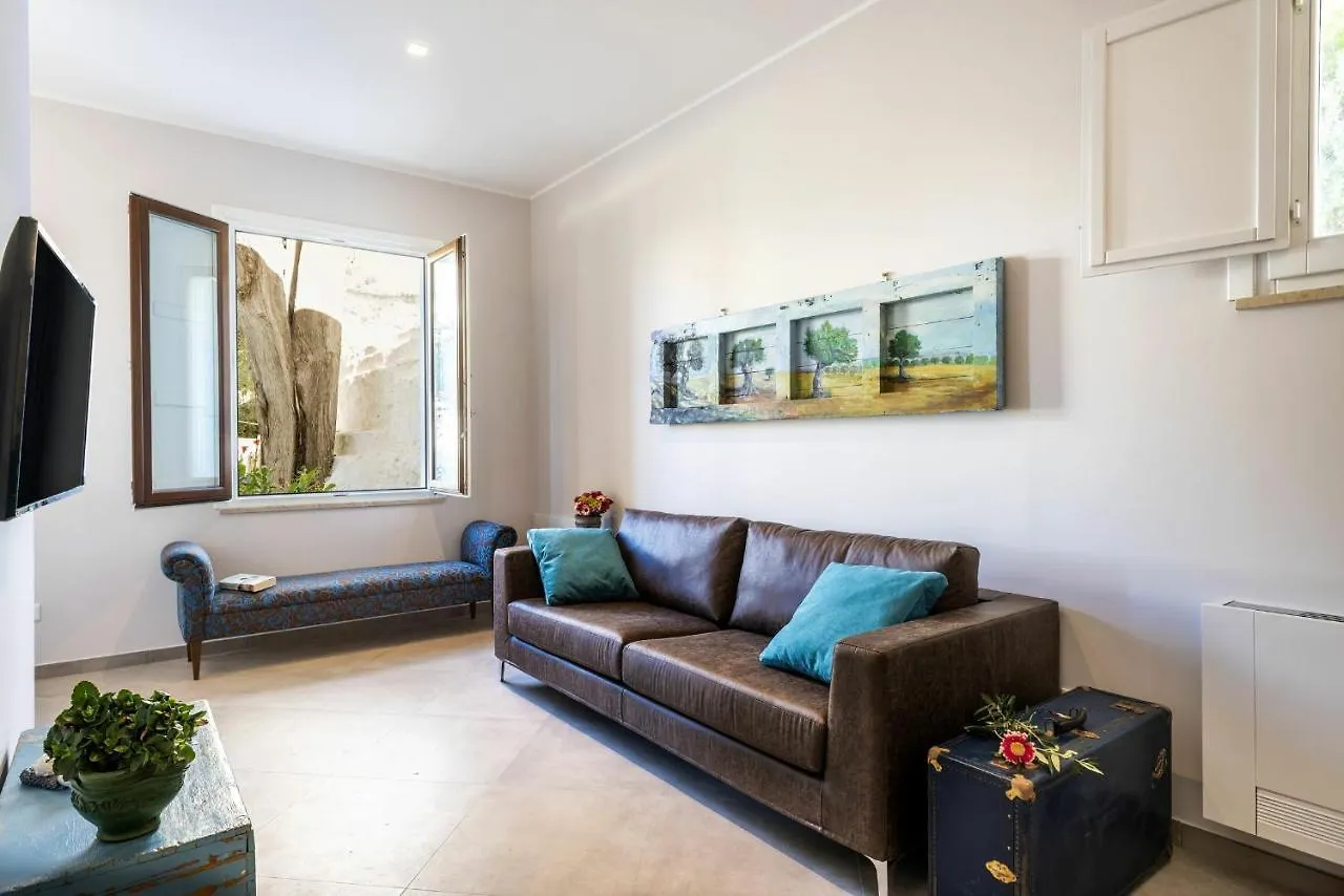 Villa Angelina - Charming Rooms & Apartments Trapani