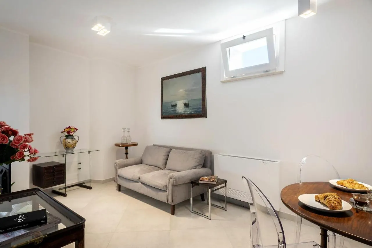 Villa Angelina - Charming Rooms & Apartments Trapani
