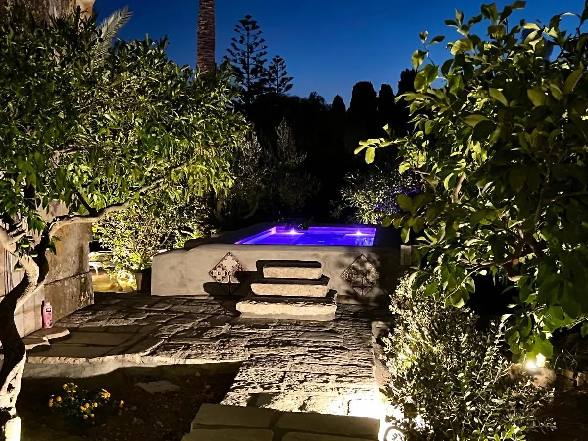 Villa Angelina - Charming Rooms & Apartments Trapani